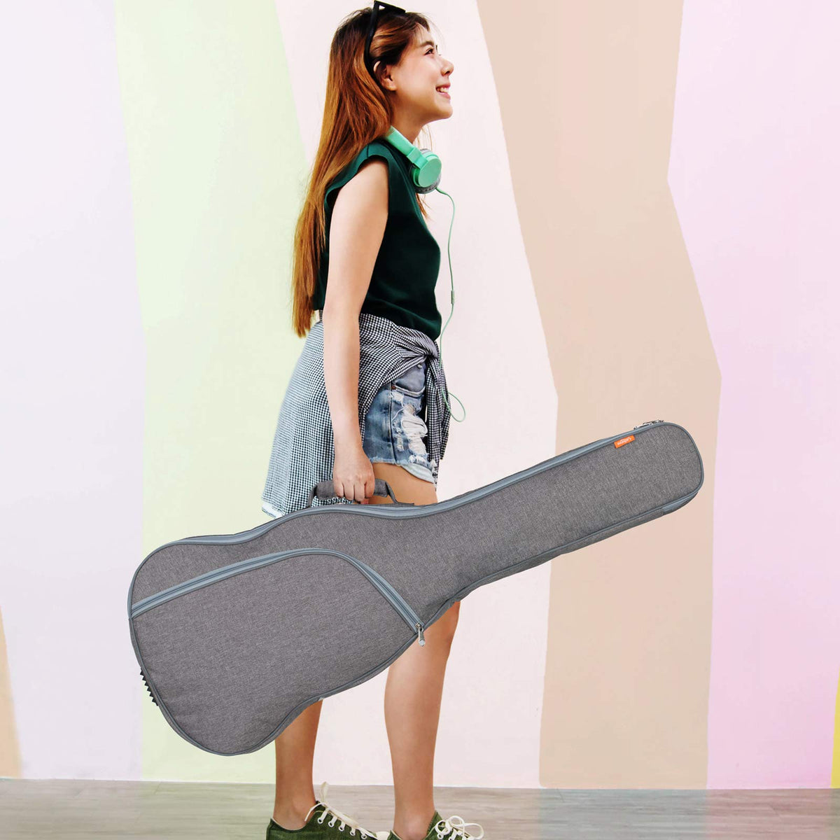 Waterproof Hardshell Acoustic Guitar Case with 3 Pockets X9325