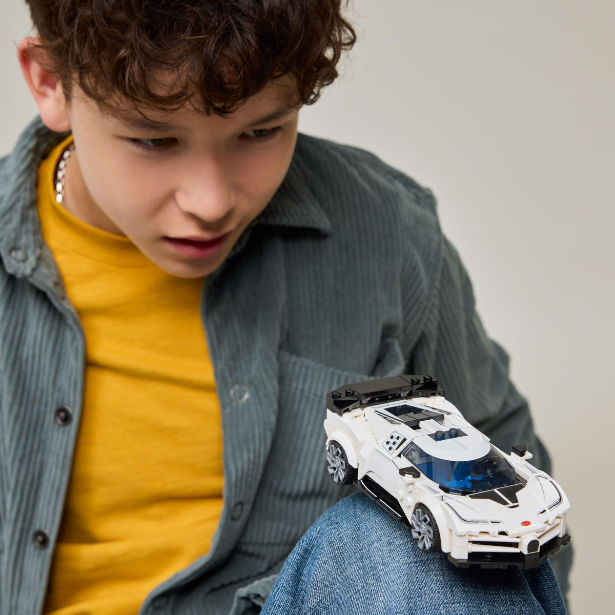 Bugatti Centodieci Hyper Sports Car Toy Model Kit K799037