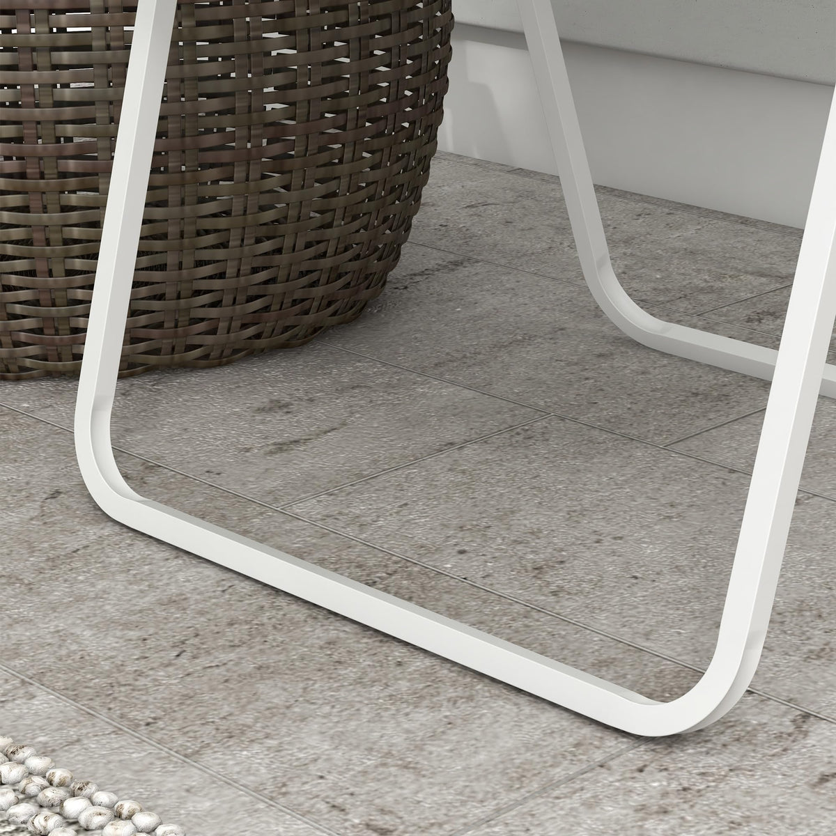 Set of 2 Oversized Folding Webbed Lawn Chairs with Armrests Y265